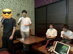 カラオケ店へいきましたーーーーーーーーーーーーーーーーーーーーーーー